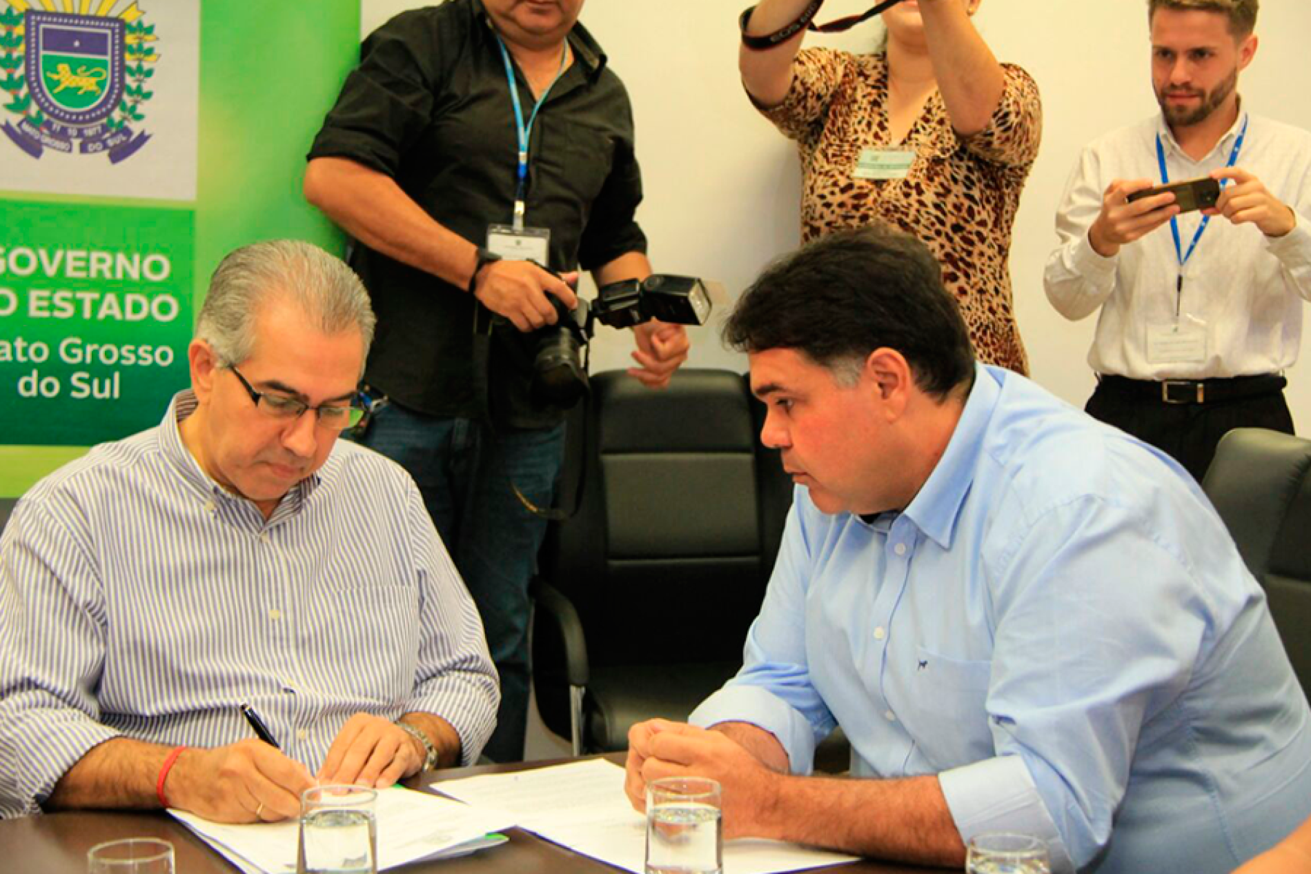 Governador anuncia pacotão de investimento para cidade de Rochedo.