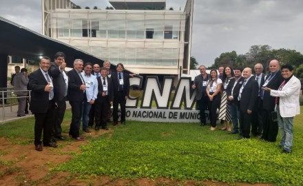 MAIS 2.000.000 MILHÕES PARA A NOSSA CIDADE AS CONQUISTAS NÃO PARAM DE ACONTECER EM ROCHEDO.