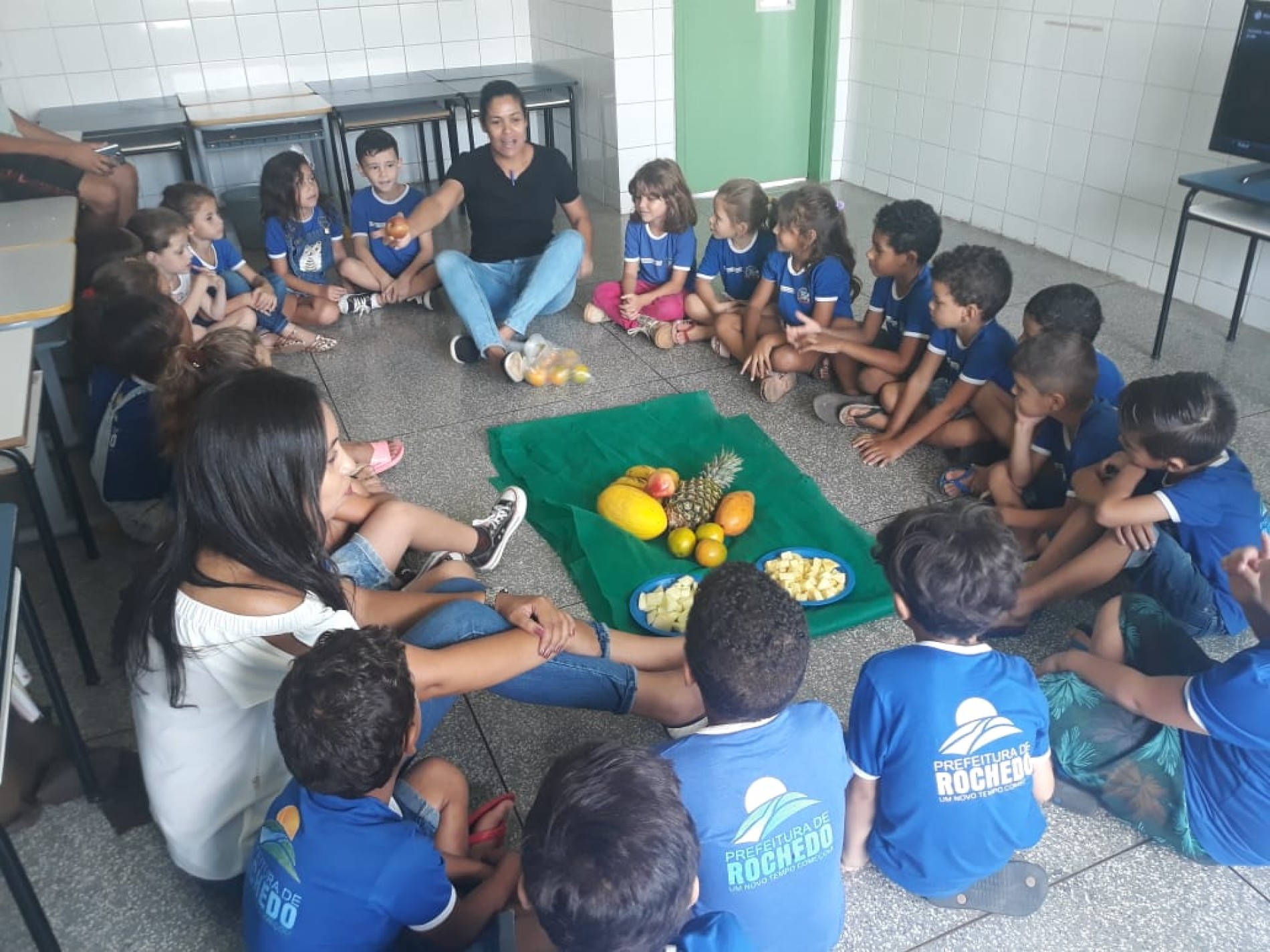 A vida escolar se completam quando há parcerias.