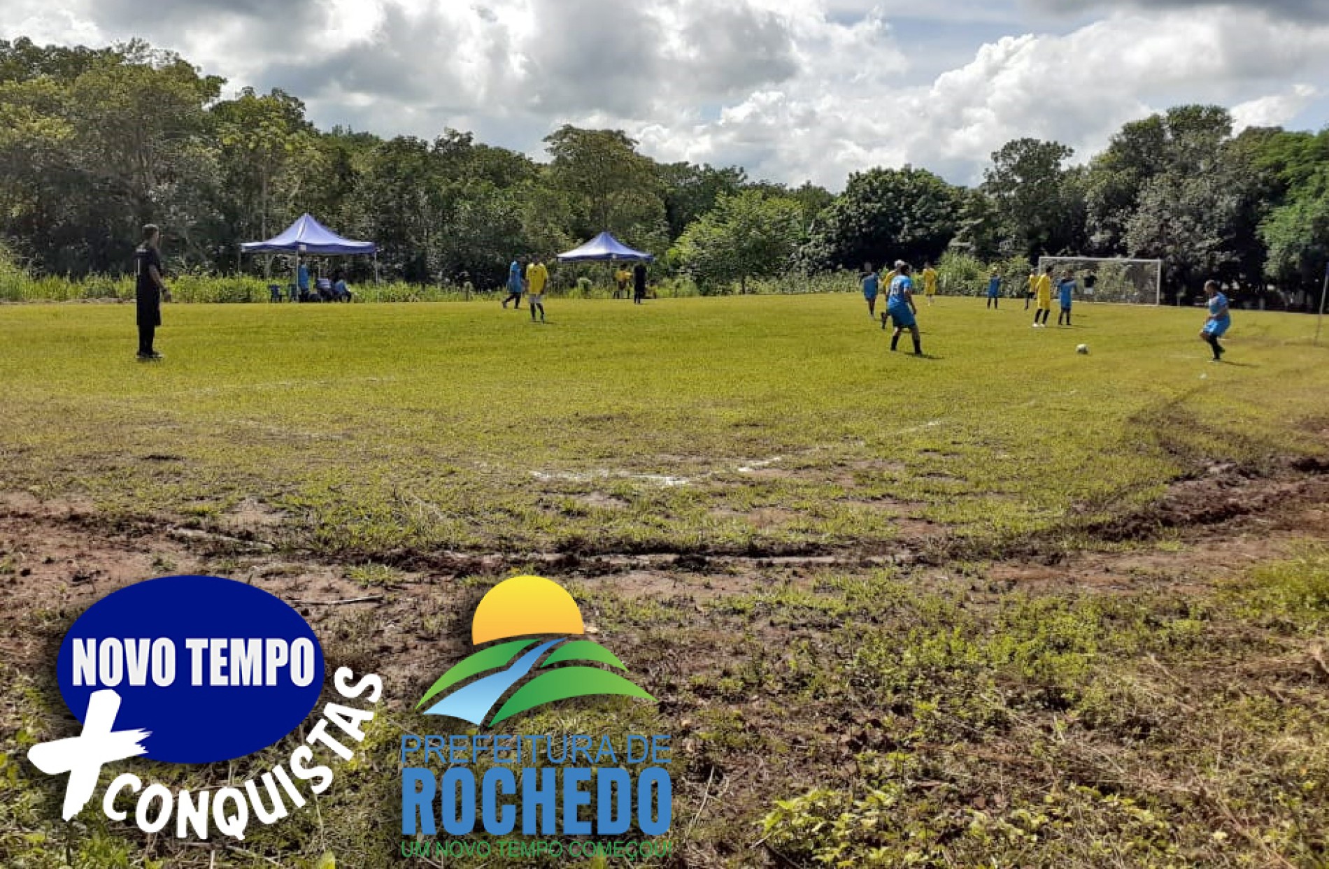 Prefeitura Municipal inaugura campo de futebol na Aldeia Bálsamo