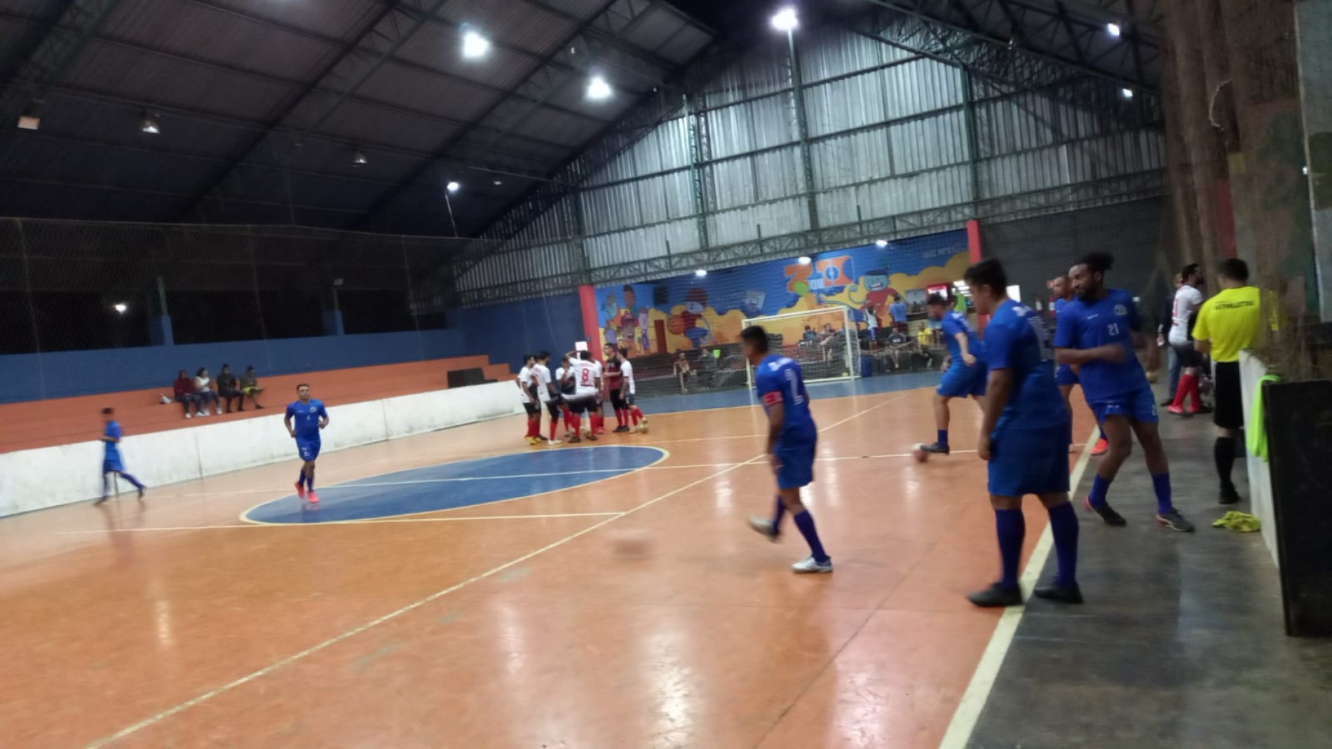 JOGOS AMISTOSOS DE FUTSAL MASCULINO E FEMININO